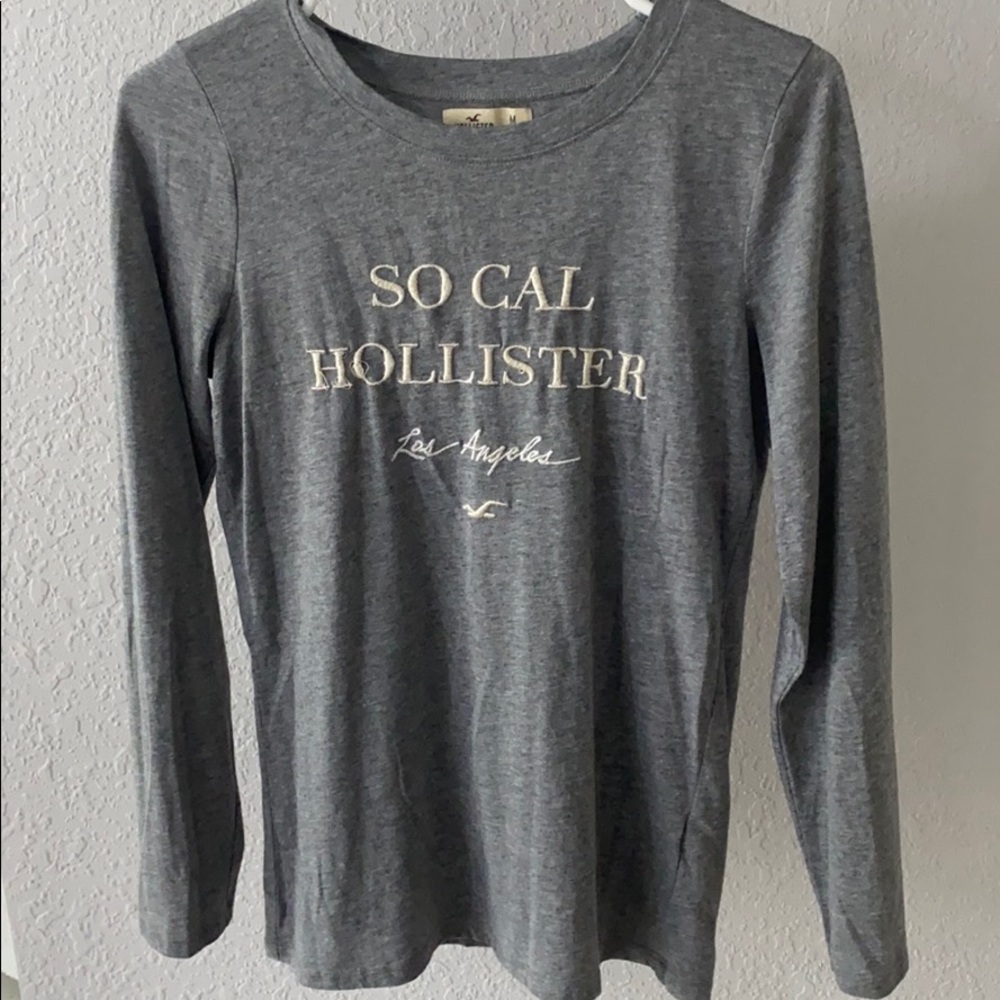Long sleeve gray tee